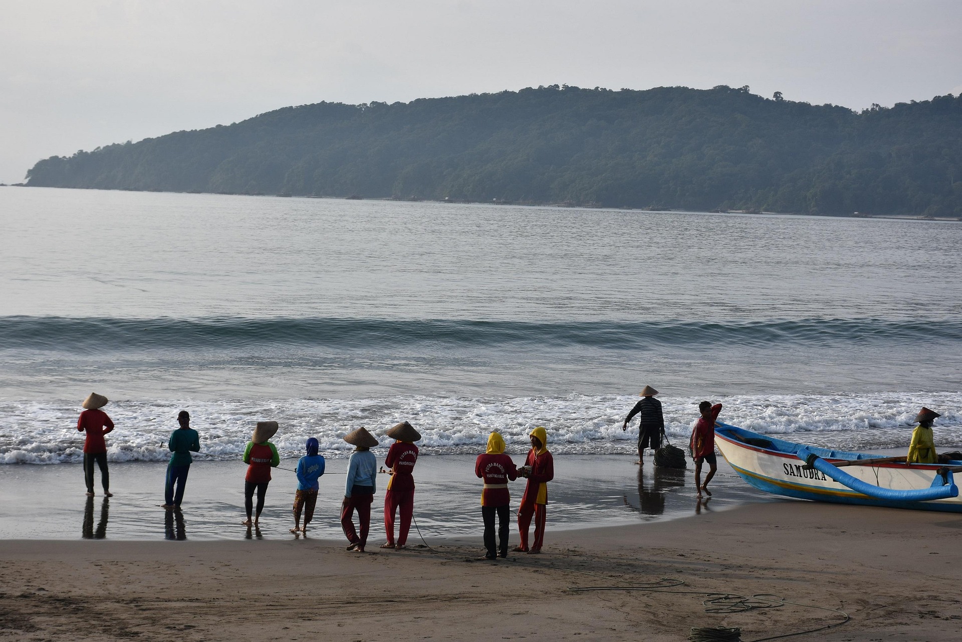 Wisata Travel ke Pangandaran Menemukan Surga Tersembunyi di Ujung Jawa Barat