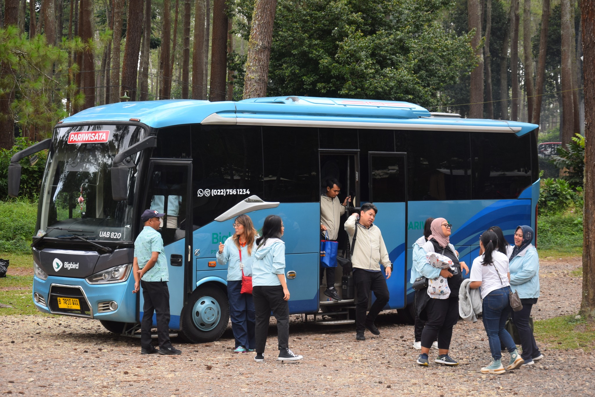 Strategi Sewa Bus Pariwisata Bandung yang Paling Tepat untuk Kantor Tanpa Drama