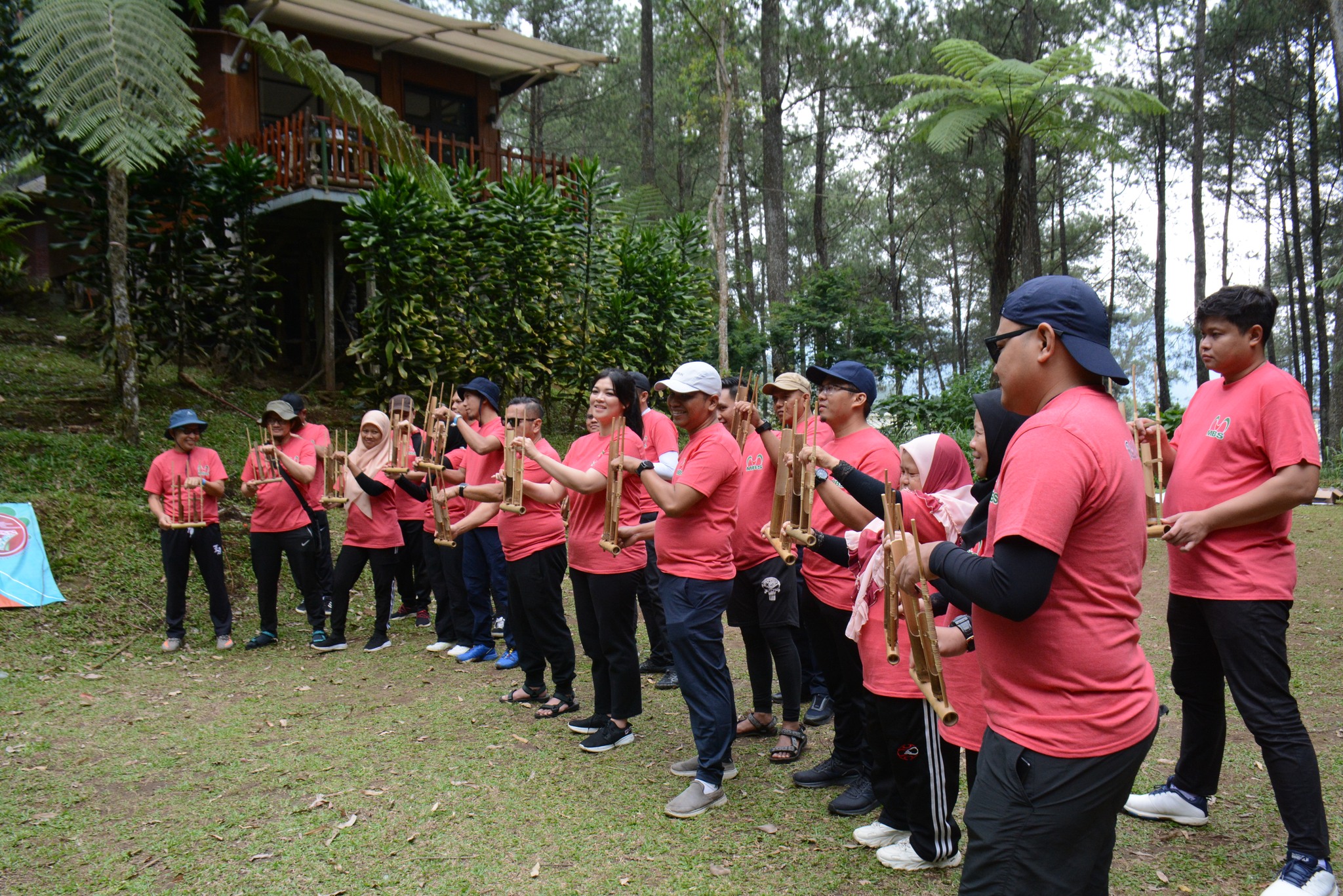 Paket Outing Anyer 1 Hari, Pulihkan Burnout Tim Kerja Perusahaan Anda